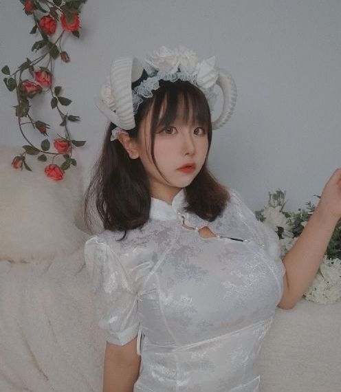 av女优在线一区综合网_影视大全免费在线观看播放