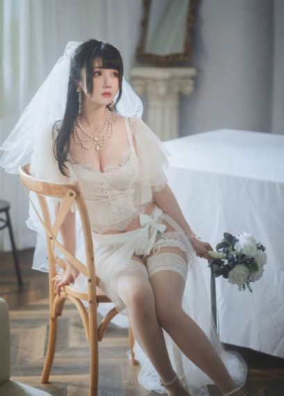 成人综合亚洲欧美一区_1080P超清在线观看