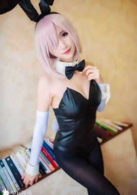 欧美明星平底鞋街拍_国产剧手机免费观看完整