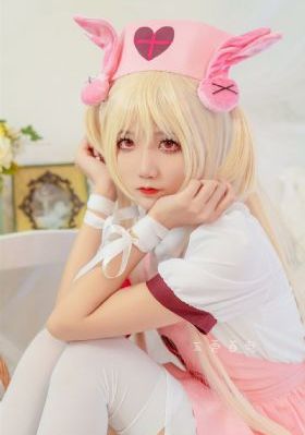 老师的玉足伸进我的喉咙里_蓝光高清在线观看