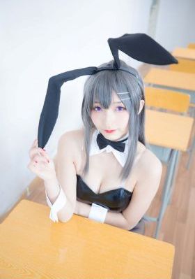 最新欧美shemale人妖医生_BD韩语全集免费观看